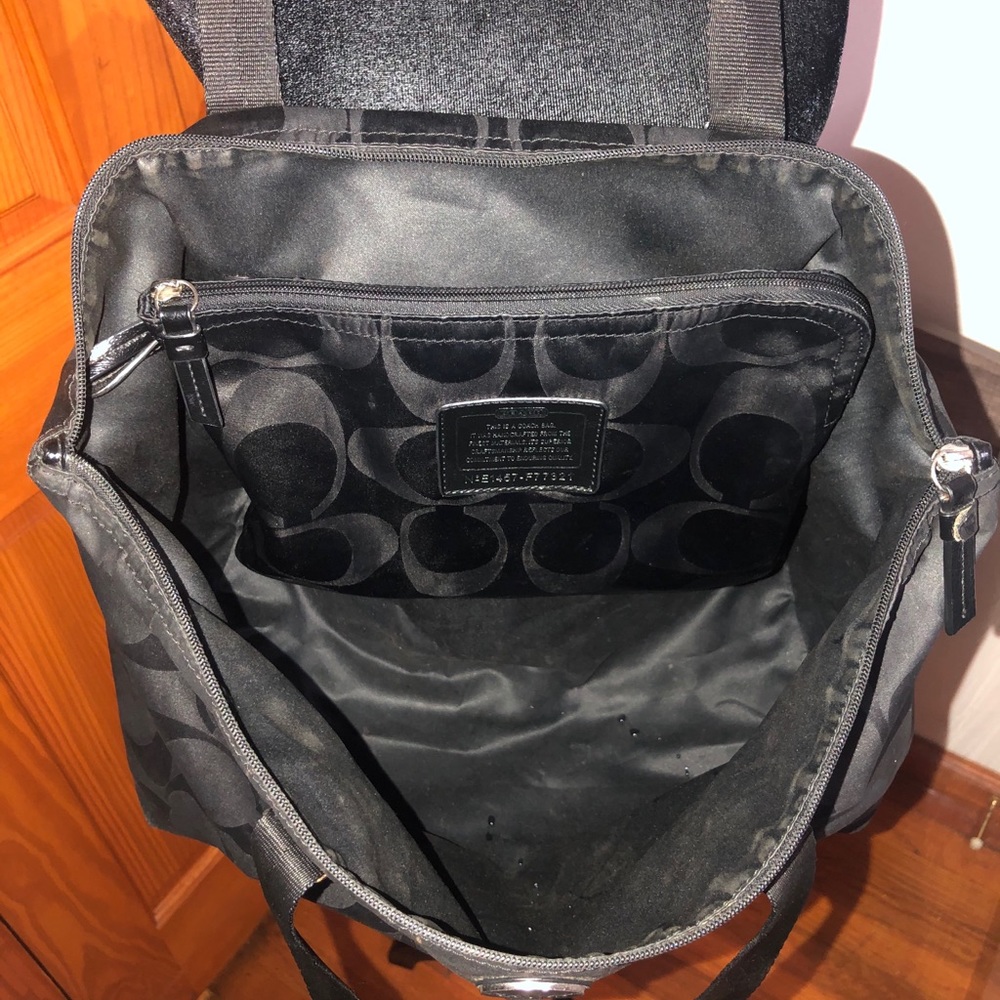 Coach Black Signature Tote Bag - Picture 6 of 15